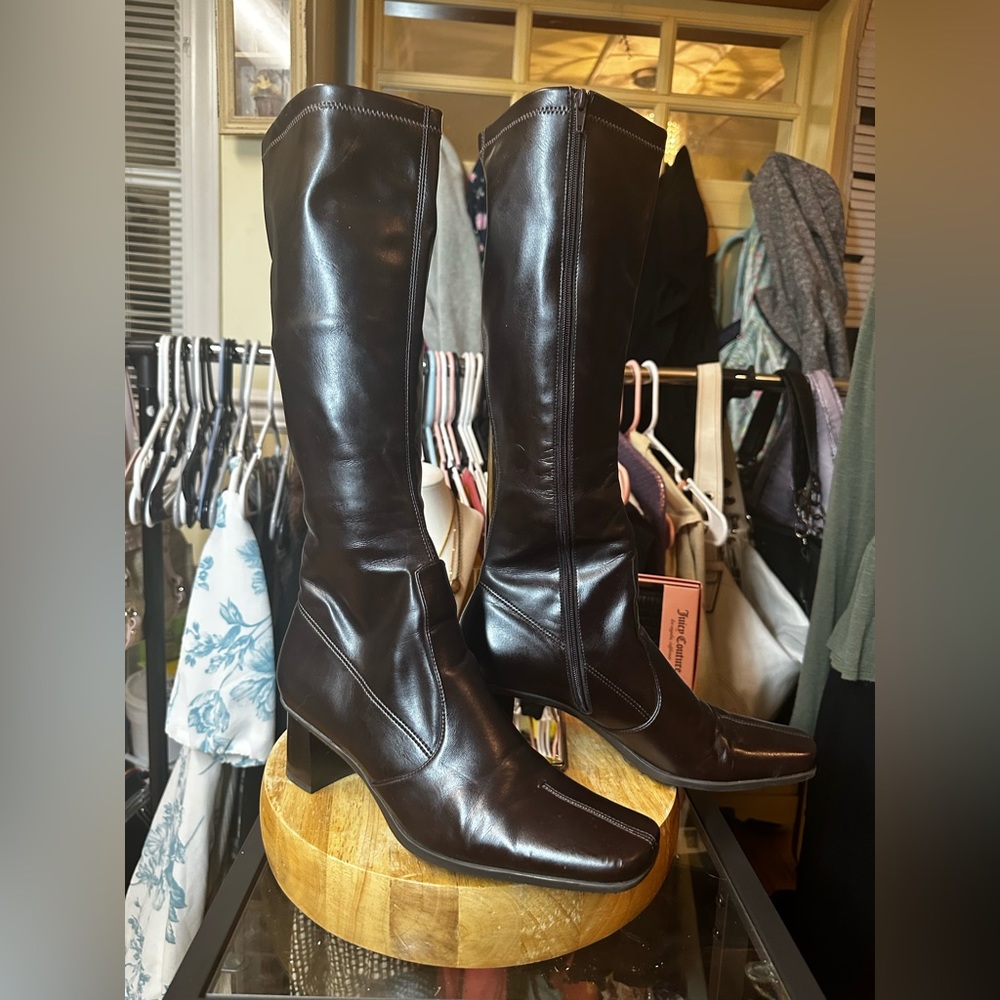 NWOT faux leather Franco Sarto calf high square toe zip up boots